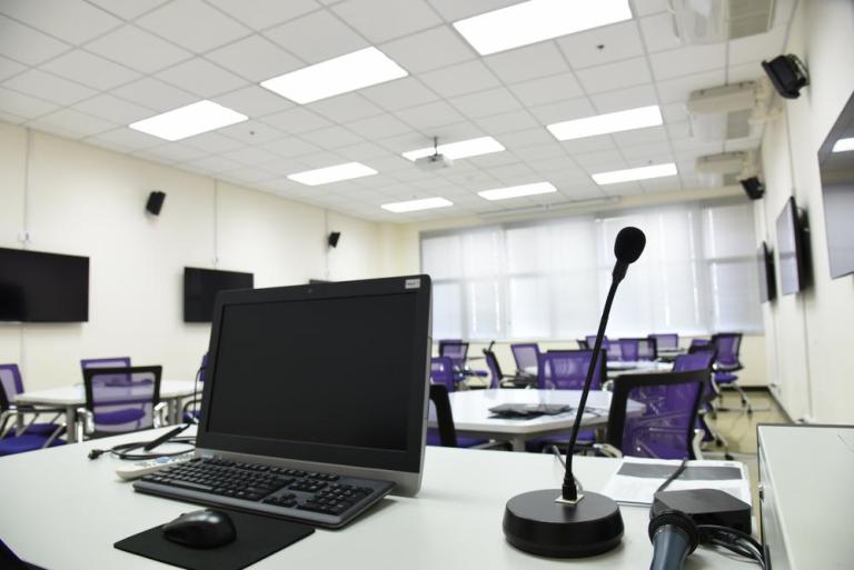 Quels éléments prévoir pour organiser un séminaire à Saint-Quentin ?